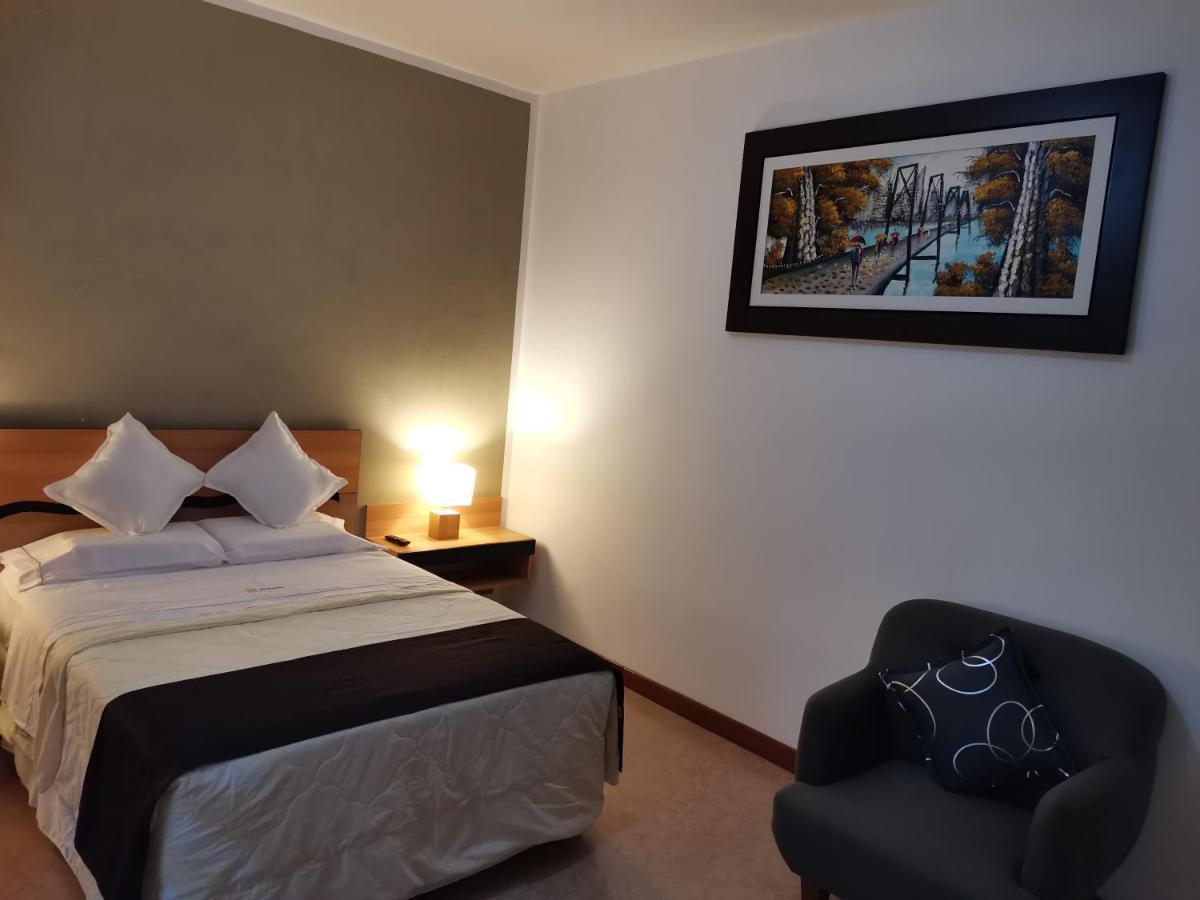 Murano Hotel Moyobamba Zewnętrze zdjęcie